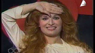 بجائزة الهرم الذهبي.. مهرجان القاهرة السينمائي يكرم نيللي