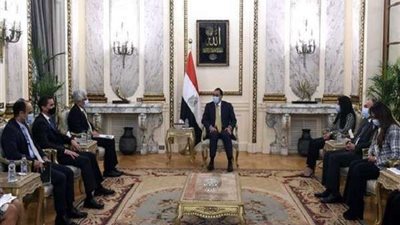 مدبولي وعميد ‎مجلس المديرين التنفيذيين بالبنك الدولي يبحثان سبل التعاون