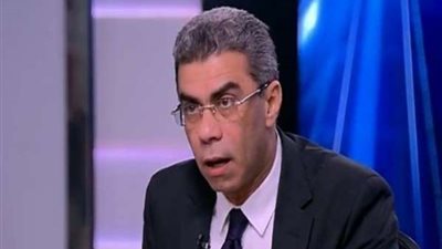 ياسر رزق: الأحزاب تسيطر عليها المصالح والنوازع الشخصية