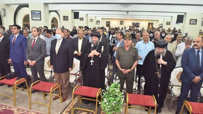 محافظ أسيوط وقائد المنطقة الجنوبية العسكرية يشهدان حفل تجليس 