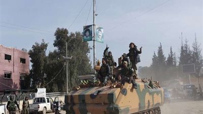 مقتل مسلحين أتراك إثر تجدد القتال بريف الرقة السوري