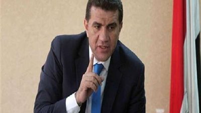 عماد حمدي: مصنعو الورق أمام تحديات تفرض الوقوف معا ووضع آليات لحماية الصناعة