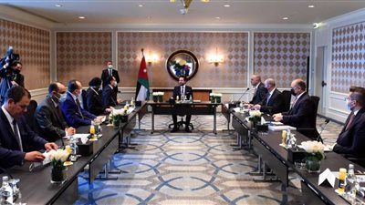 مدبولي وولي عهد الأردن يبحثان التعاون في مجال السياحة.. وتوأمة بين مدينتين