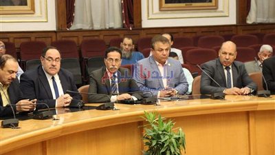 بالصور..  خالد عبد العال يعقد مؤتمر 