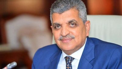 رئيس هيئة قناة السويس : نستخدم أحدث تقنيات النقل البحرى