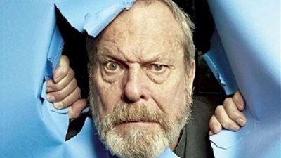 قبل ساعات من افتتاح 