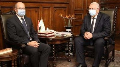 وزير الزراعة والسفير المجرى يبحثان سبل التعاون الثنائي بين البلدين