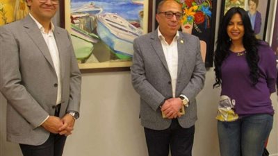 افتتاح معرض 