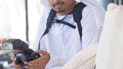 أحمد الكعبي يوثق الأحداث الوطنية للإمارات في كتاب جديد