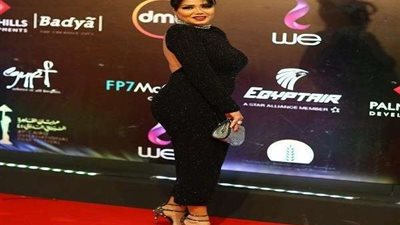 قبل الجمهور.. رانيا يوسف 