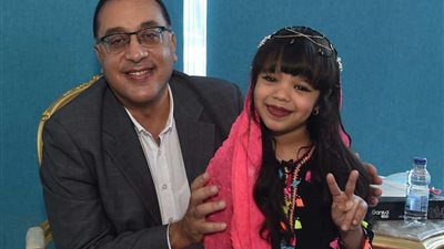 طفلة الوادي الجديد تكشف تفاصيل لقائها بـ رئيس الوزراء