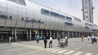ميناء القاهرة الجوي يحمل 