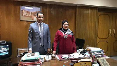 النائب أحمد علي يبحث مع مدير الأبنية التعليمية أزمة مدرسة خالد بن الوليد