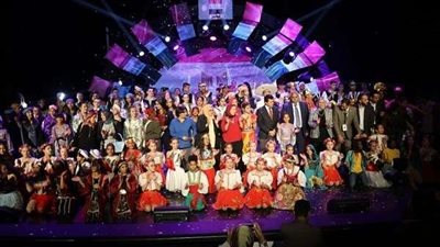 بمشاركة 22 دولة.. وزير الشباب يشهد احتفالية اليوم العالمي للطفولة 