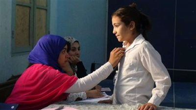 قافلة جامعة المنوفية الطبية تقدم الكشف والعلاج المجاني لأهالي 