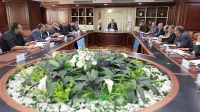 محافظ بني سويف: الموافقة على 1051 طلب وتحرير 200 عقد تقنين لأراضي أملاك الدولة