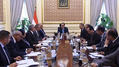 رئيس الوزراء يبدأ سلسلة لقاءات مع أعضاء مجلس النواب بممثلي الوادي الجديد (صور)