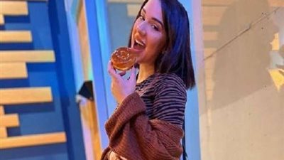 تألق واطلاله جذابة لـ نجلة شريف منير في أحدث ظهور