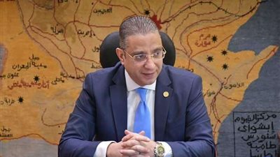 محافظ الفيوم يوضح تفاصيل تركيب السواقي التاريخية بعد التطوير