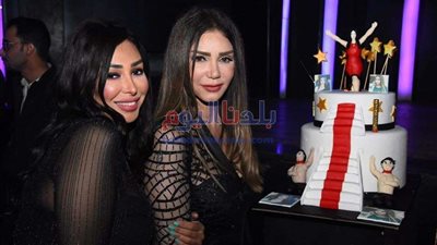 نجوم الفن والإعلام يحتفلون بعيد ميلاد إيناس عز الدين