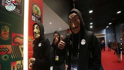 تفاصيل قناع 