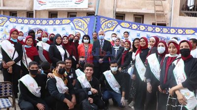 قافلة متكاملة من جامعة المنوفية للكشف والعلاج المجاني ومحو الأميه بأشمون