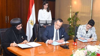 توقيع بروتوكول تعاون بين الهجرة وحياة كريمة والكنيسة الأرثوذكسية