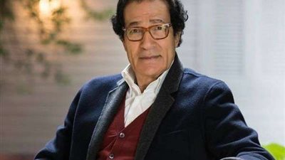 فاروق حسني في ضيافة جامعة عين شمس لاستعراض تاريخ قصر الزعفران