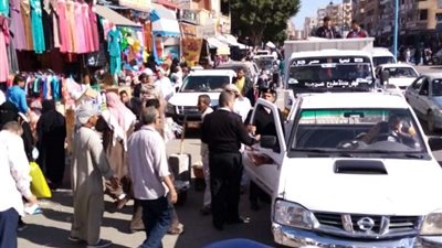 المعداوي: ضبط 15 مخالفة إشغال طريق بشوارع مطروح