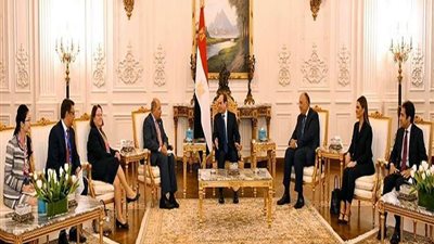 السيسي لرئيس البنك الأوروبي: نتطلع لمزيد من التعاون في ضوء التنمية الشاملة (صور)