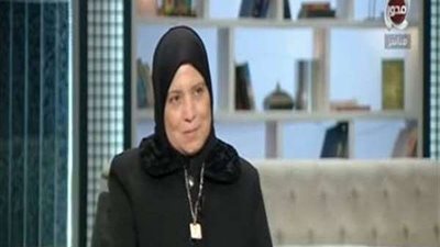 شقيقة شوقي غريب: 