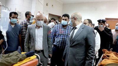 بينهم ضابط.. اصابة 8 في تصادم لوري شرطة بسيارة نقل بزراعي بني سويف