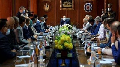 الحكومة: منع أي مواطن لم يتلقى اللقاح من دخول المنشآت الحكومية أول ديسمبر المقبل