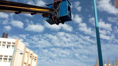 رئيس مدينة مرسى مطروح: إنارة 8 أحياء و 5 تجمعات في الصحراء بإجمالي 800 كشاف