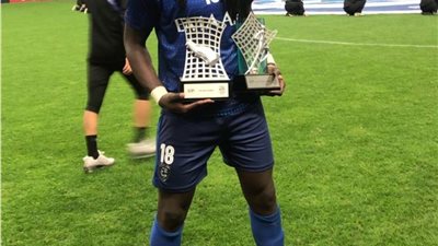 جوميز يحصد جائزتي الهداف وأفضل لاعب بدوري أبطال آسيا