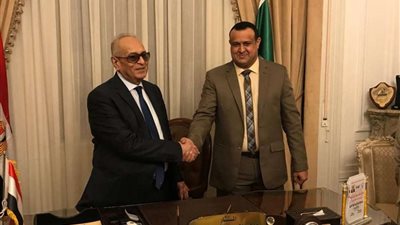 الوفد: مصر وأفريقيا سوقان واعدان للاستثمار