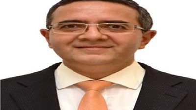 السفير الهندي: تلقيح 8 ملايين شخص يوميا ضد كورونا