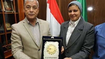 محافظ المنوفية يستقبل وفد الجامعة البريطانية بالديوان العام