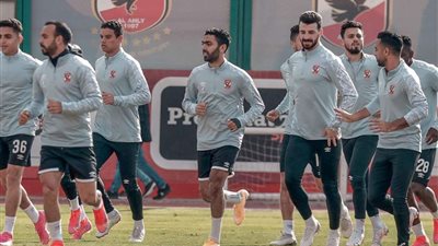 تدريبات استشفائيه لثلاثي الاهلي في مران اليوم
