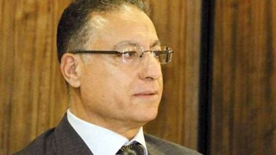 بعد اختناق طالبات المدارس.. عماد مصطفى: إيقاف وحدة الحامض بمصنع كيما القديم بأسوان