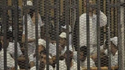 بعد قليل.. إعادة محاكمة 6 متهمين بـ