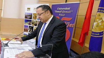 سفارة مصر في تيرانا تنظم ندوة ومعرض فني بمدينة فلورا