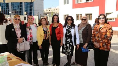 مايا مرسي تعقد لقاءً مع زوجات سفراء مصر بالخارج