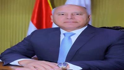 وزير النقل يصل 