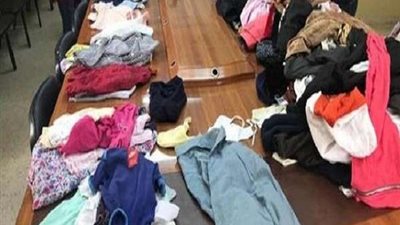 ضبط صاحب محل يزور ماركات شهيرة للملابس في الأسكندرية