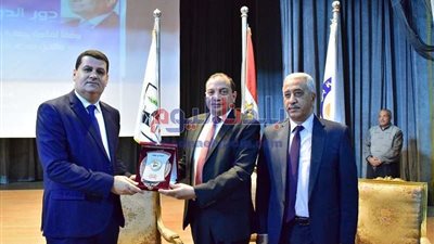 رئيس حماية المستهلك يشيد بدور جامعة بني سويف في دعم مبادرة 