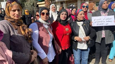 هيام حلاوة تشارك في الوقفة التضامنية بشأن قانون الأحوال الشخصية