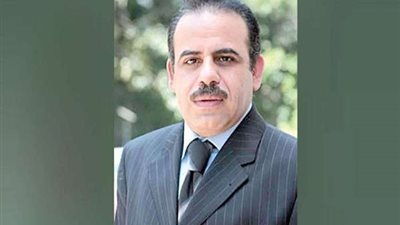 طارق عبد العزيز نائبًا لرئيس برلمانية حزب الوفد بـ الشيوخ