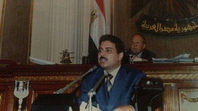 برلماني يطالب بضرورة الرعاية للمسنين رياضيا وصحيا