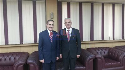 رئيس جامعة المنوفية يهنىء محافظ الغربية الجديد